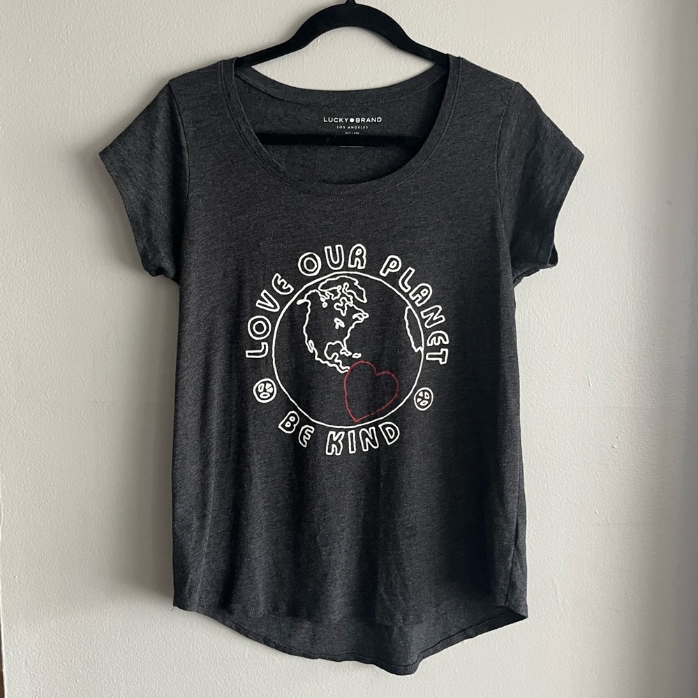 Lucky Brand Black 'Love Our Planet Be Kind' Heather Charcoal Short Sleeve Tee
